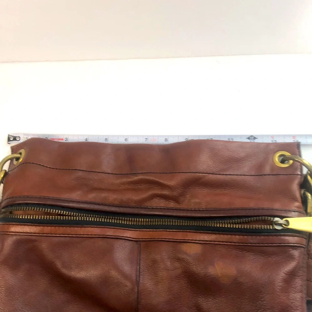 Fossil Women’s Long Live Vintage Leather Explorer Hobo Bag Dark Brown - Picture 11 of 16